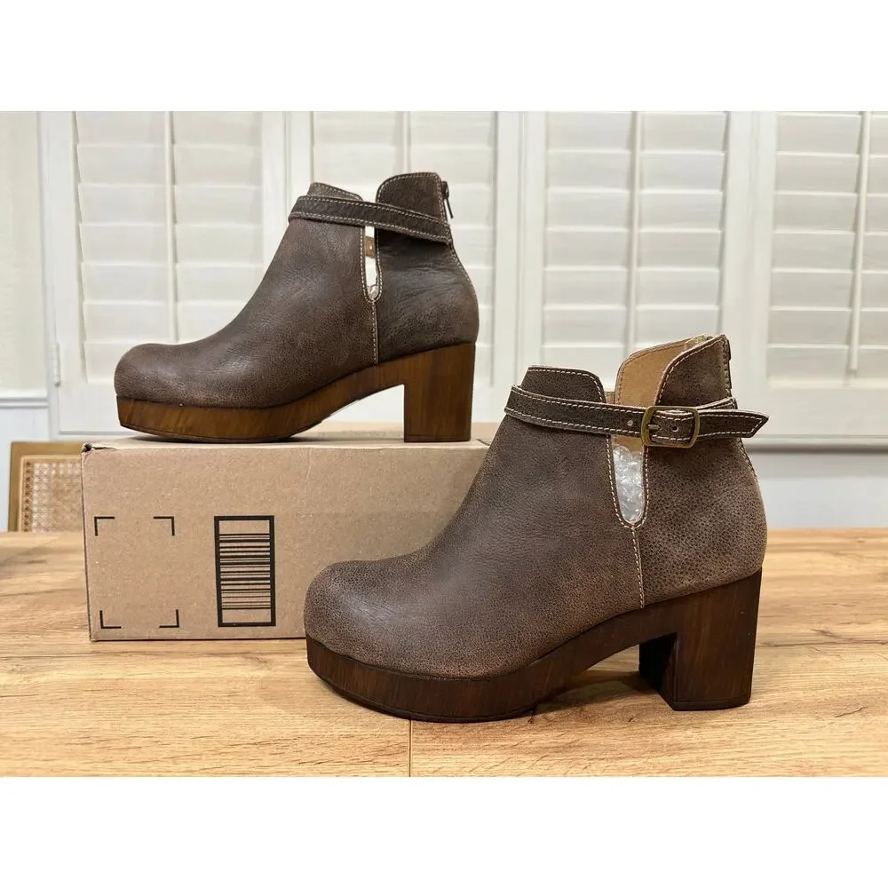 Californians Jordyn Wedge Boots Dark Brown Leather Size 10 NWOB Versatile Comfy